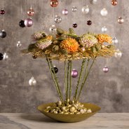Golden Rossano Christmas flower arrangement