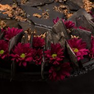 Purple Star Chrysanthemum form Zentoo wreath by Roos van Unen Flower Factor