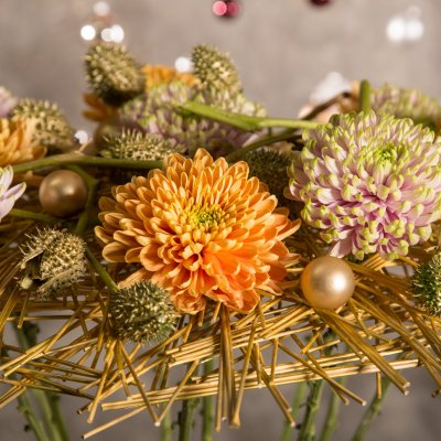 Golden Rossano Christmas arrangement