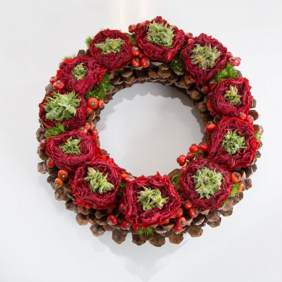 Christmas wreath with black foam