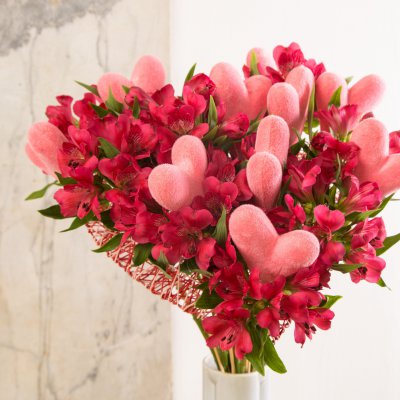 Alstroemeria bouquet bursting with love Alstroemeria bouquet bursting with love