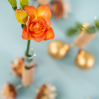 Festive Freesia table decoration