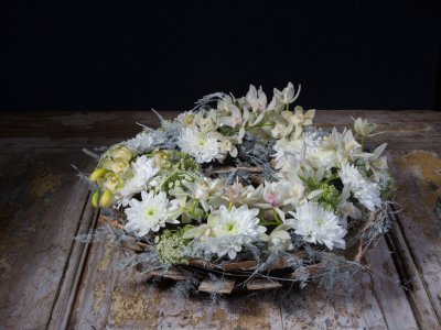 Tribute design with Cascade Cymbidium
