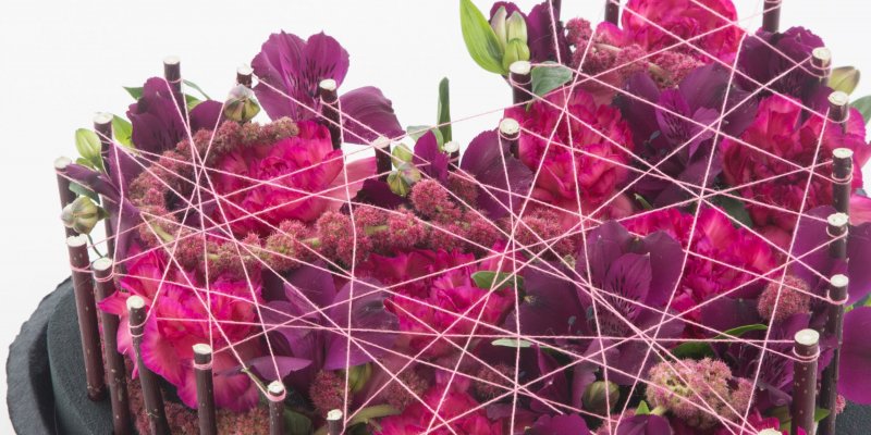 A heart of Alstroemeria and Dianthus