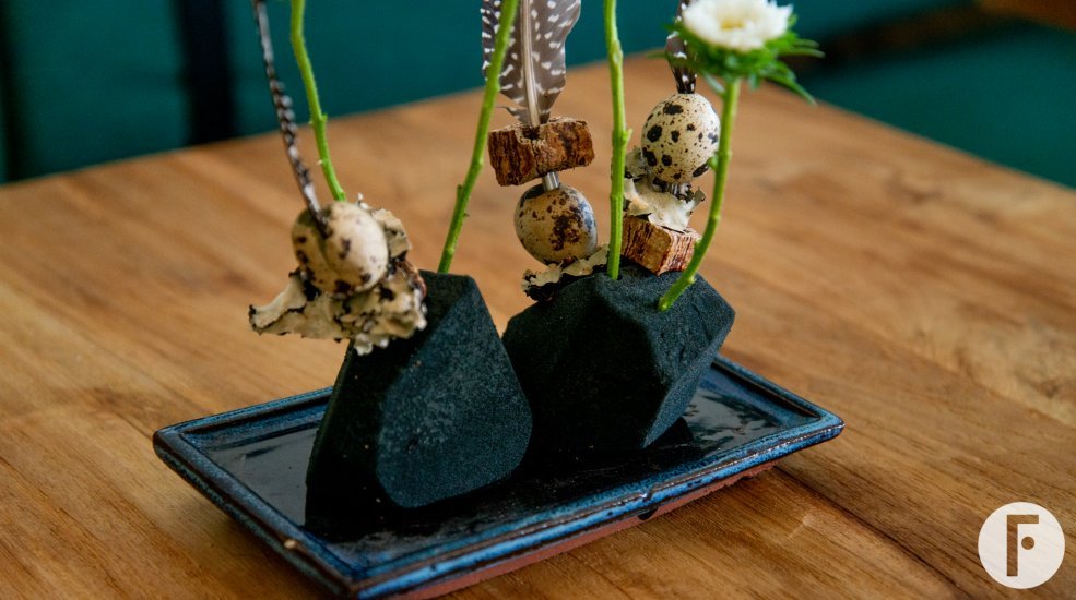 Dish up some special flowers - Kristel van Dijk - Flower Factor