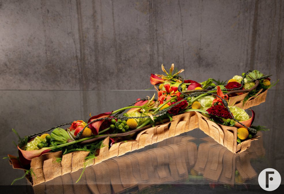 Flower cross inspiration - Pim van den Akker - Flower Factor