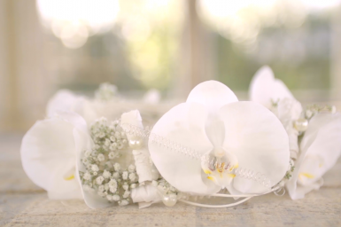 Flower crown with orchid 'Kobe'