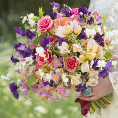 Baroque hand tied wedding bouquet by Giada Graziani 