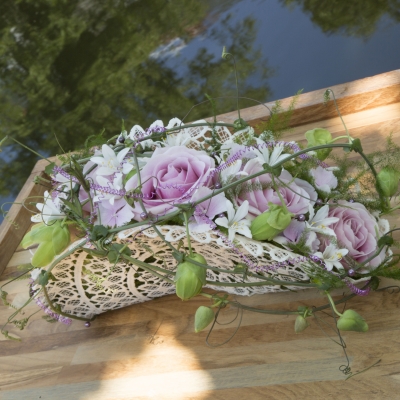 Sweet pink wedding 'clutch'