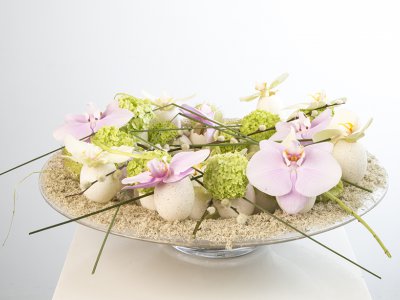 Easter design with shades of pink