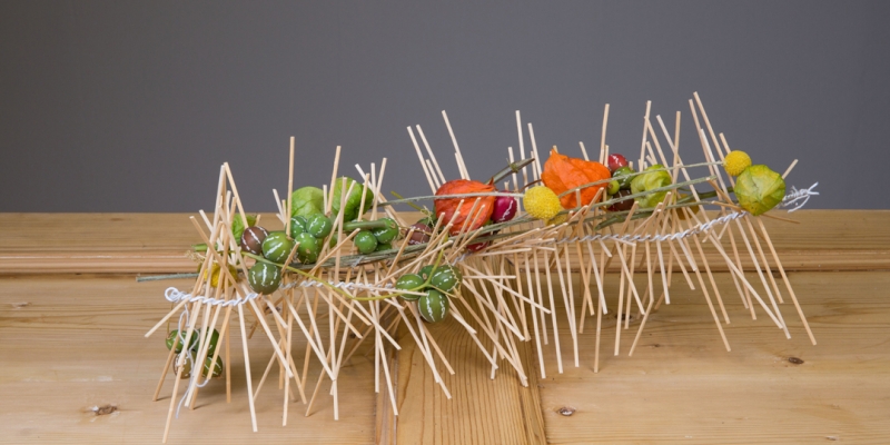 Quick floral design idea: twisted wicker