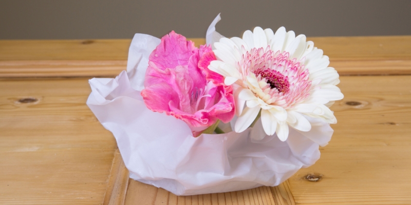 Cheap and fun flower arrangement