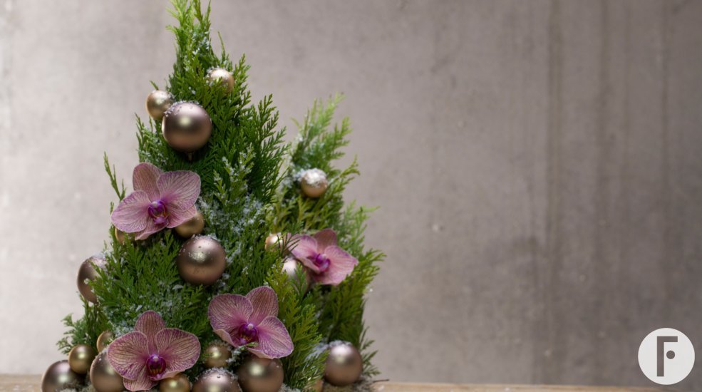 alternative christmas tree Nelleke Bontje Flower Factor