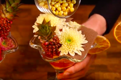 Deliflor-icious Sorbet Chrysanthemums Banana, Vanilla and Berry Deliflor-icious Sorbet Chrysanthemums Banana, Vanilla and Berry