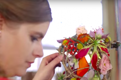 Hanneke Frankema creates a colorful bridal bouqet